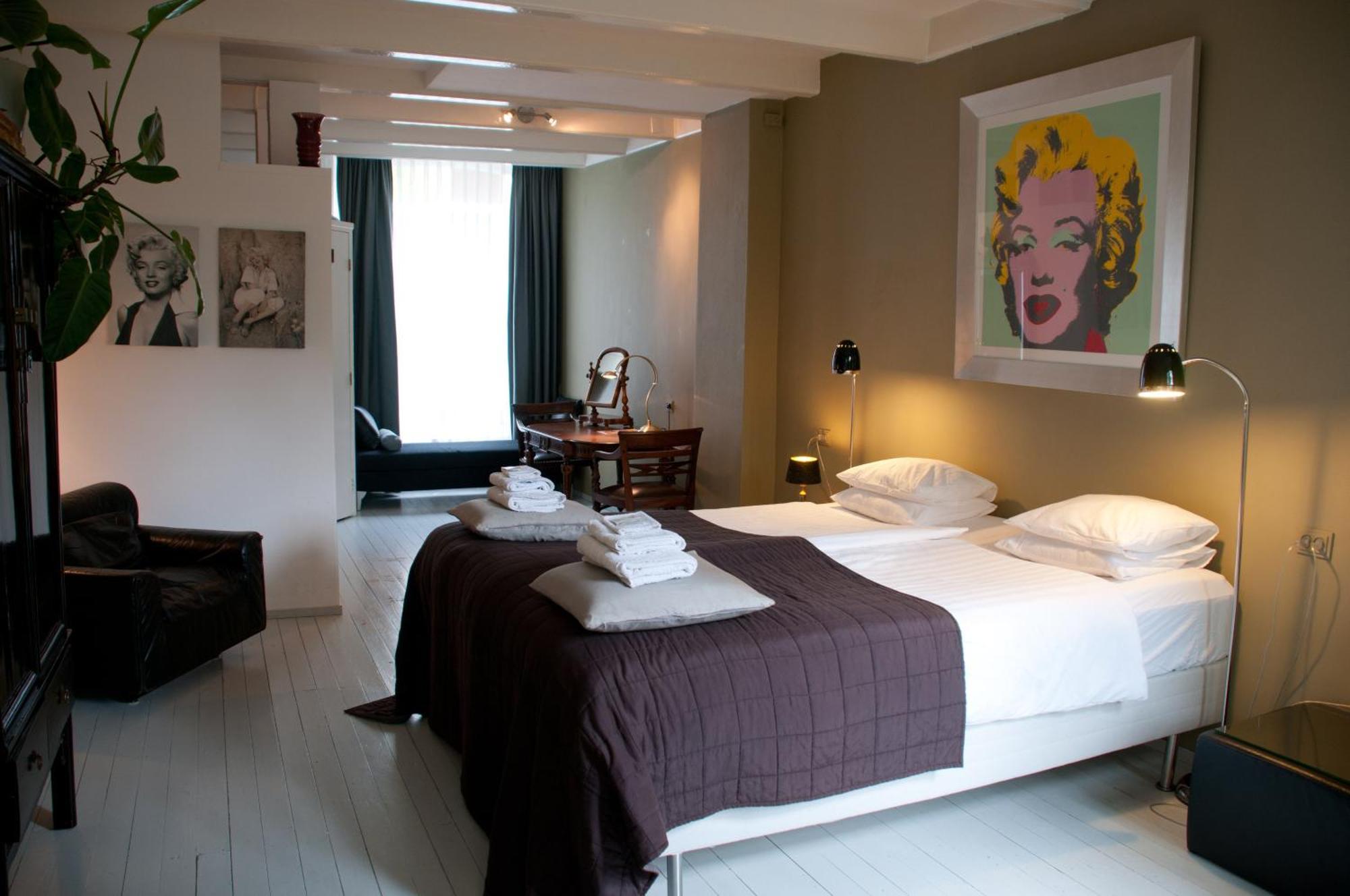 Bed & Breakfast Westviolet อัมสเตอร์ดัม ภายนอก รูปภาพ