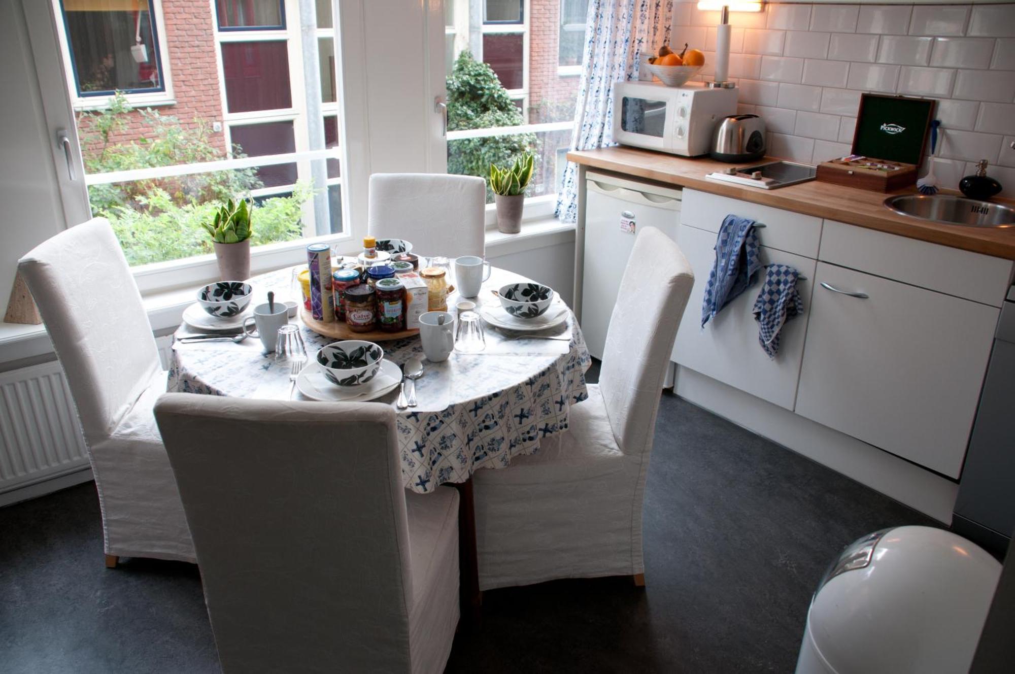 Bed & Breakfast Westviolet อัมสเตอร์ดัม ภายนอก รูปภาพ
